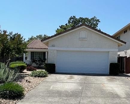 1st image of 950 Ventana Dr