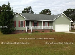 320 Eileen Dr, Spring Lake, NC 28390