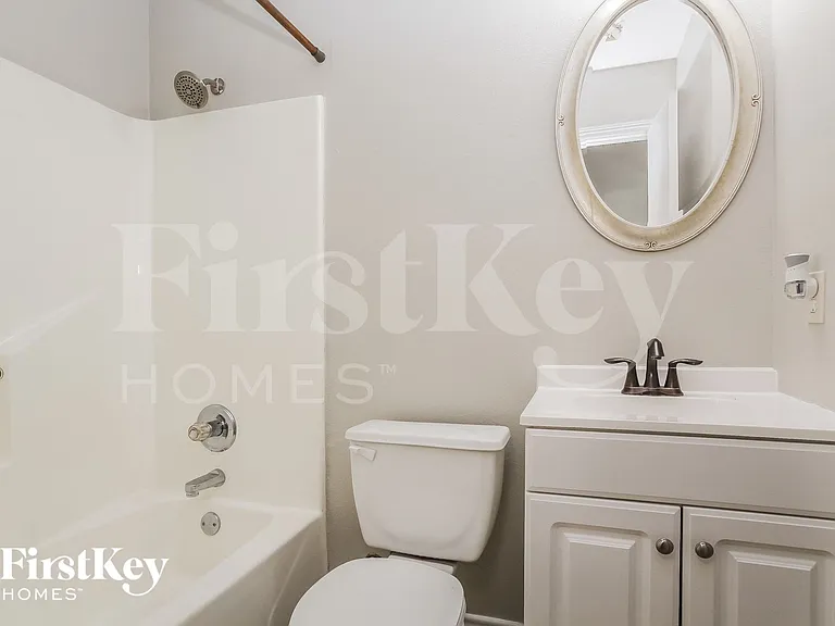 3218 Red Cedar Dr — Photo 13