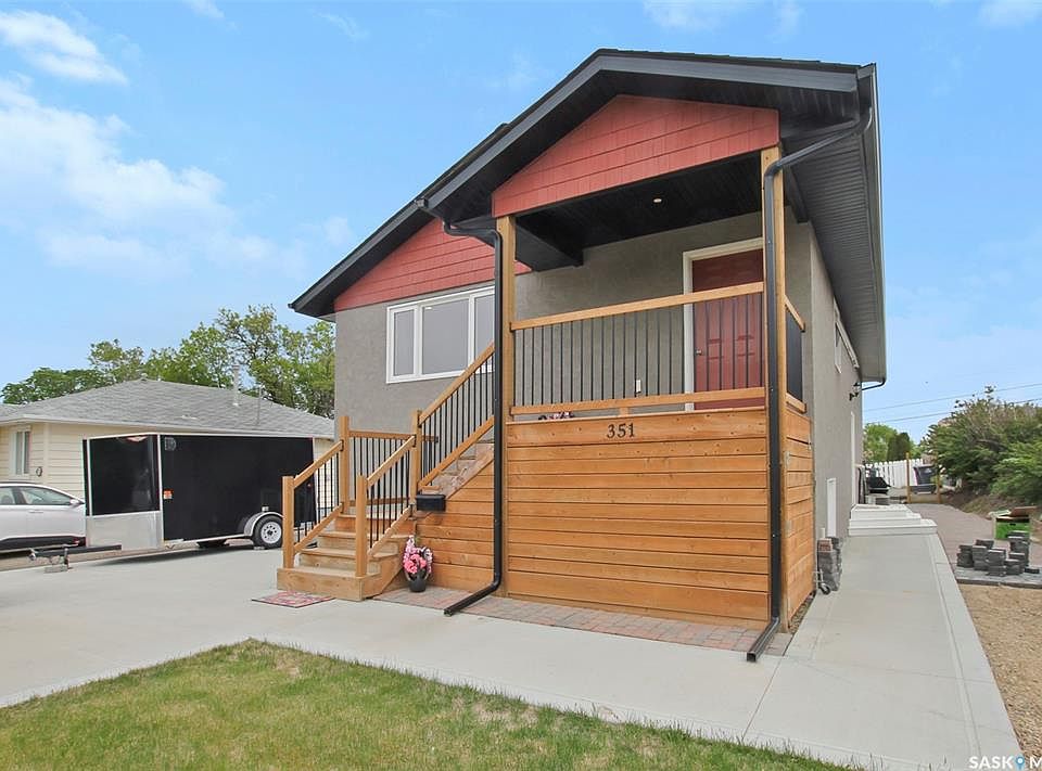 1st image of 351 4th AVENUE NW