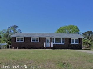 103 Tower Dr, Jacksonville, NC 28546