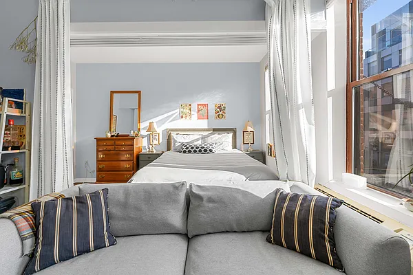 Rented by Corcoran | media 12