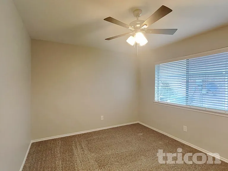 117 Magnolia St — Photo 8