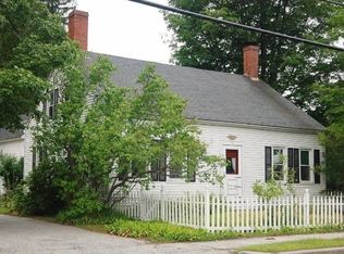 9 Shaker Rd, Gray, ME 04039