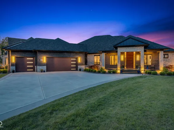3995 Chapel Hill Ct, Bargersville, IN 46106