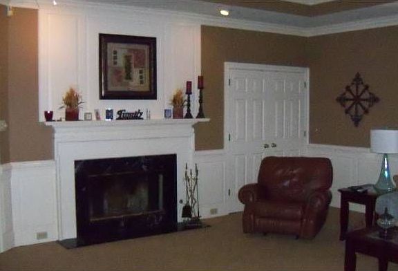 Greatroom w/fireplace!