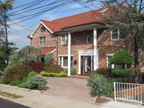 10 Wilson Terrace image 1 of 42