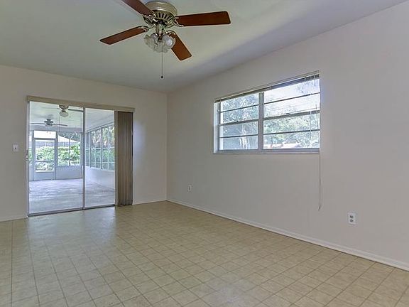 5th image of 517 Nantucket Dr