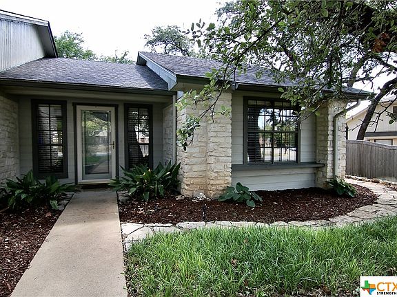 3rd image of 2213 Canyon Creek Dr