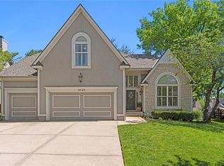 14123 Parkhill St, Overland Park, KS 66221