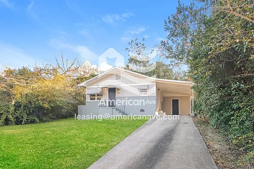 2926 Urban Ave Photo 1