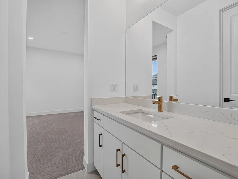 5868 Santa Cruz Point — Photo 46