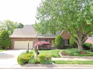 11229 N Oak Trail Dr, Peoria, IL 61615