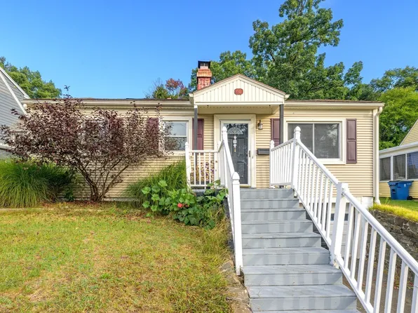 66 Hillside Ave, West Springfield, MA 01089