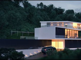 2438 N Beverly Glen Blvd, Los Angeles, CA 90077
