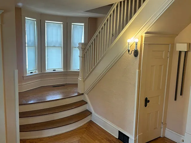 Stairway Up