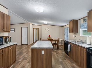 203 Bainbridge Loop, Muscle Shoals, AL 35661