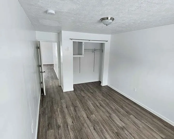 848 Pool Ave #5 — Photo 7
