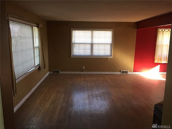 4th image of 1312 Ballew Ave