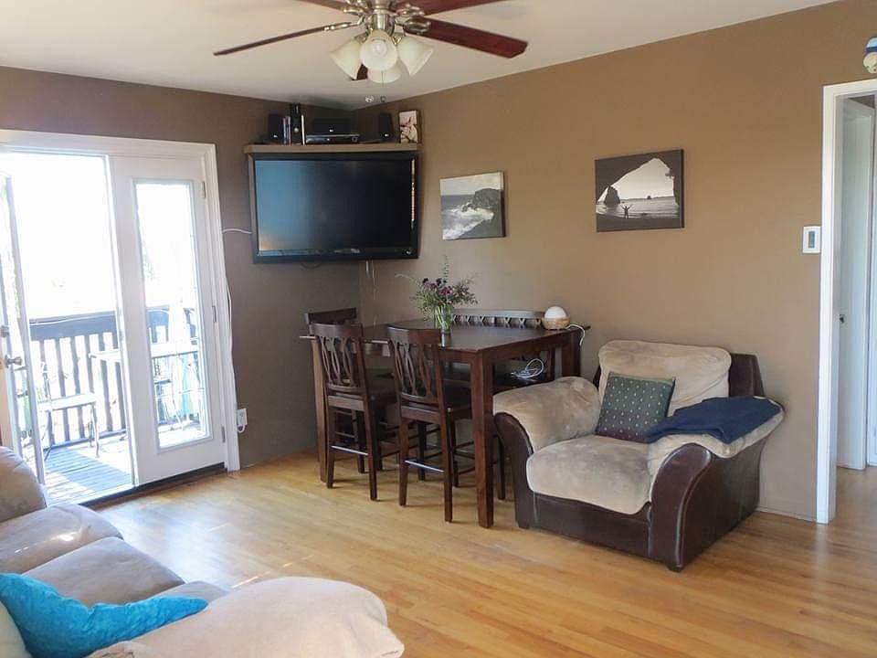 1st image of 327 F Ave