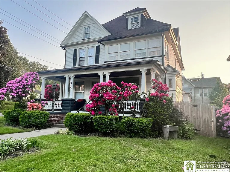 98 Forest Ave — Photo 33