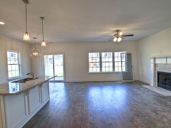 5th image of 2319 Tredwell Ave #126-lot 126