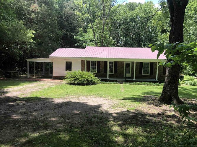 1st image of 160 Dixie Dr