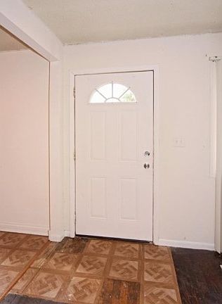3rd image of 3757 N Sadlier Dr