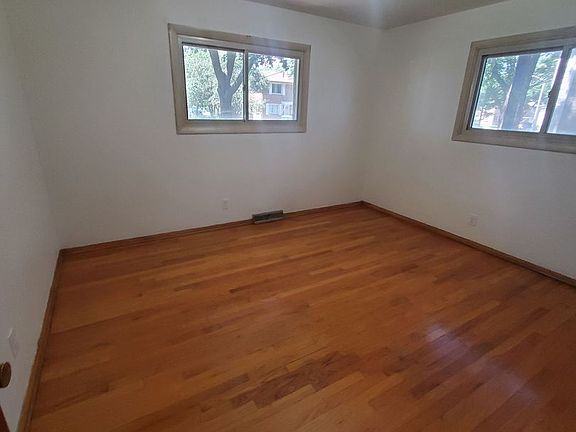 5th image of 4454 S 14th St
