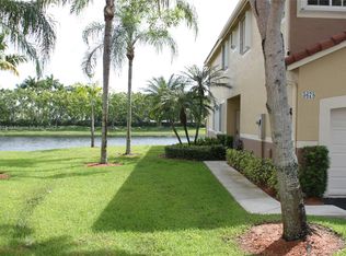 3678 San Simeon Cir, Fort Lauderdale, FL 33331