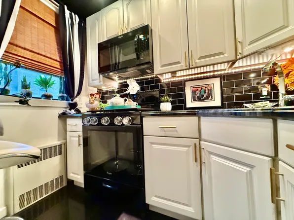 112-25 34th Avenue image 19 of 53