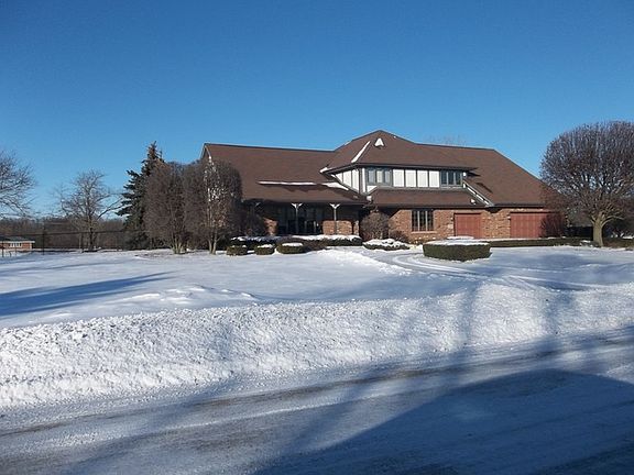 2nd image of 12120 W Aspen Ln
