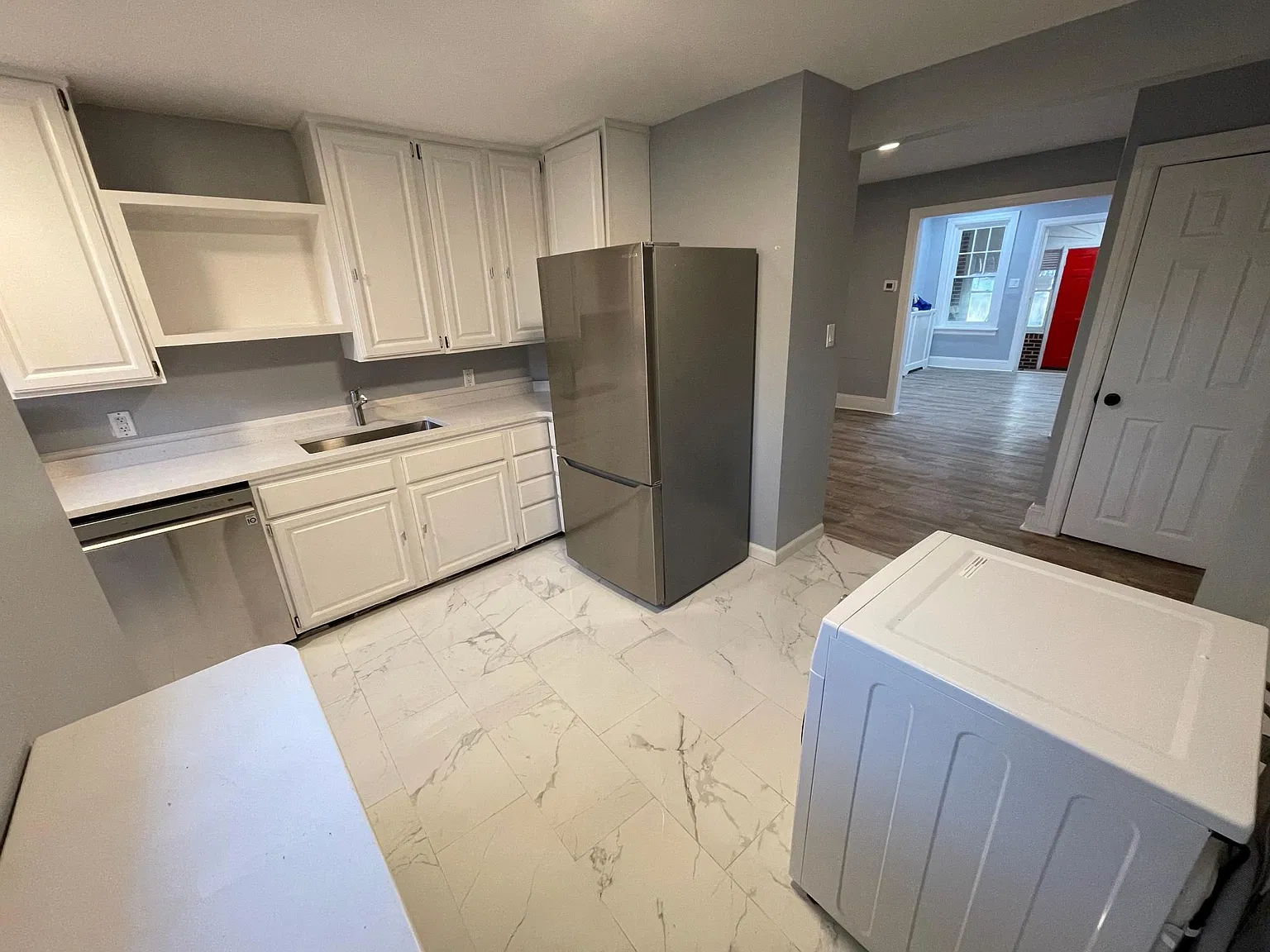 2 bed, 1020 sqft, $1,500 — Photo 3