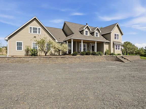 3rd image of 10628 Jensen Rd