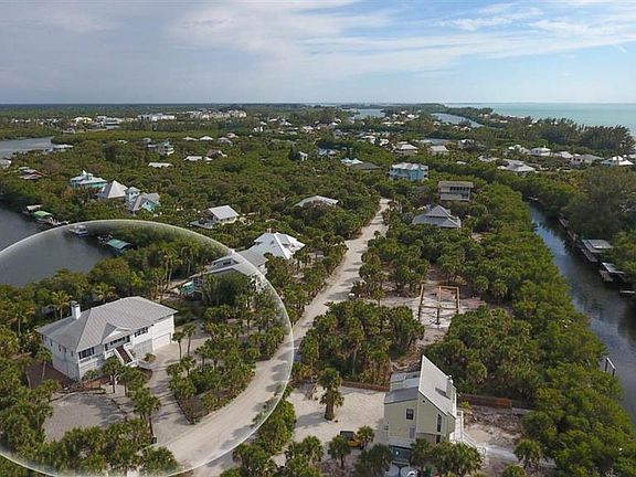 3rd image of 44 Palm Dr
