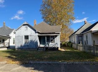 1226 S 10th St, Terre Haute, IN 47802