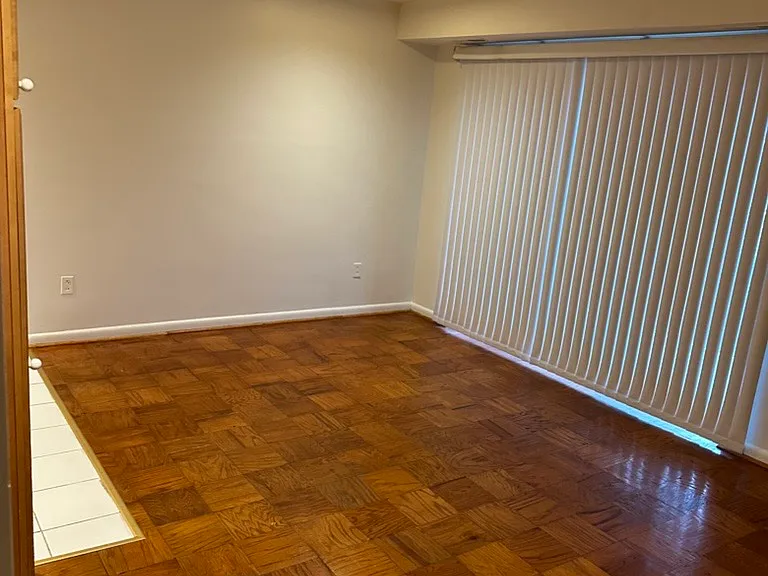 1931 N Cleveland St #205 — Photo 3