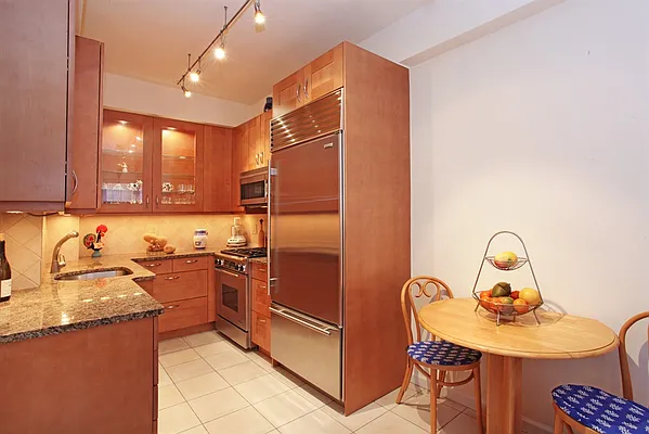 Sold by Corcoran | media 17