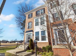 8890 Orchard Ln, Manassas, VA 20110