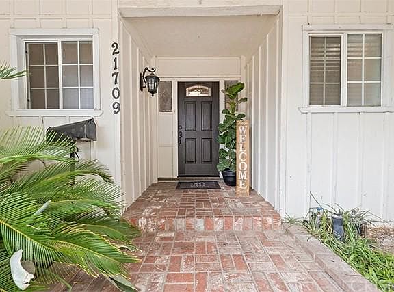 3rd image of 21709 Arminta St
