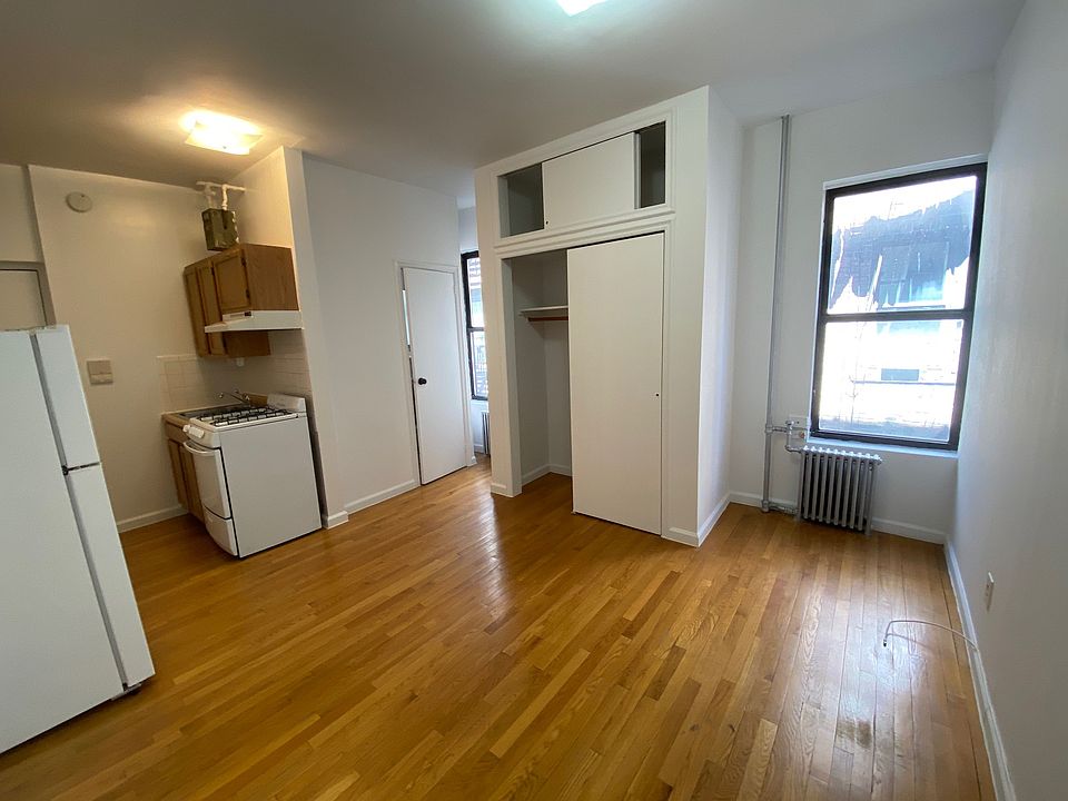 1st image of 179 Prince St APT 15