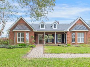 4916 Rip Van Winkle Rd, New Iberia, LA 70560