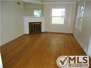 3rd image of 21921 California St