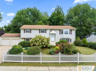 24 Wellington Rd, East Brunswick, NJ 08816