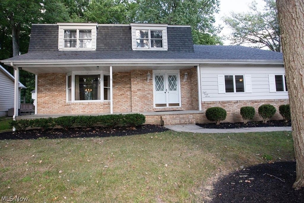837 Squirrel Hill Dr, Youngstown, OH 44512 Zillow