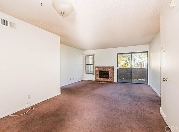 2nd image of 1521 S Raitt St #45