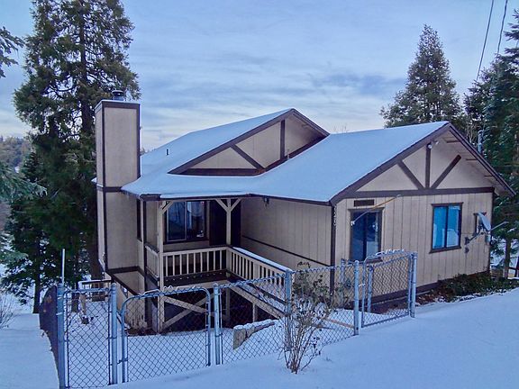 2nd image of 22420 Pine Dr