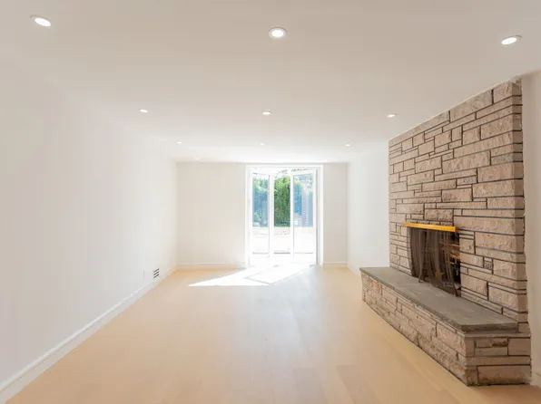 85-49 Avon Street image 11 of 24