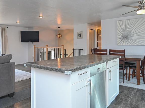 5th image of 1332 Sunray Ln
