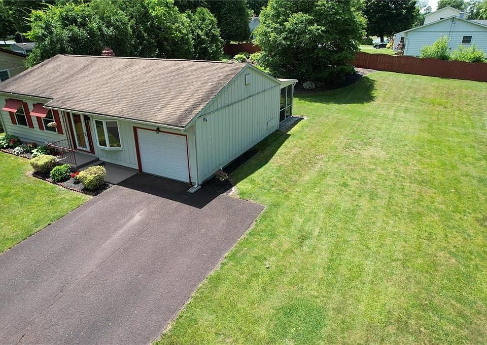 5202 Camp Meeting Rd, Center Valley, PA 18034 Zillow